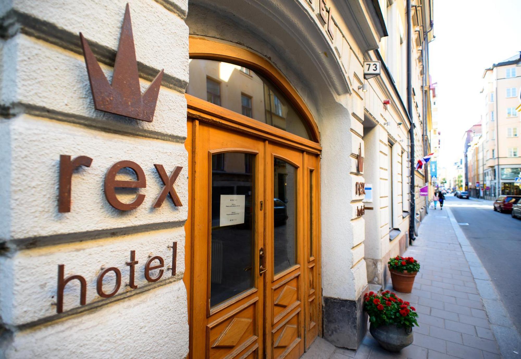 Rex Petit Hotel 2*