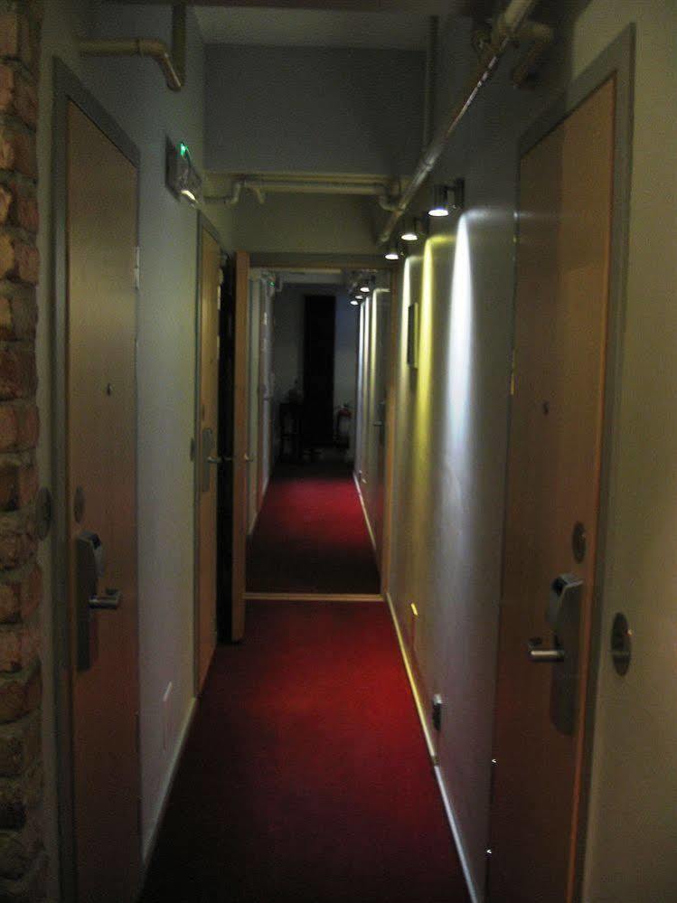 Rex Petit Hotel